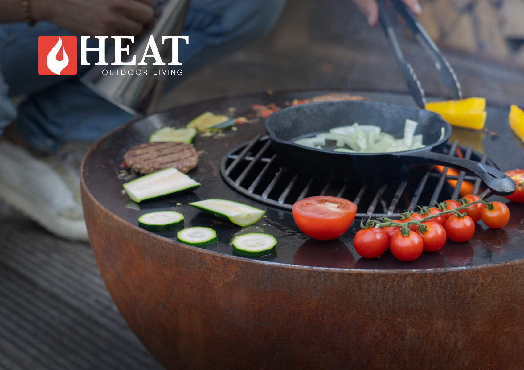 Садова чаша для багаття з грилем і планчою HEAT Outdoor Living Gystad