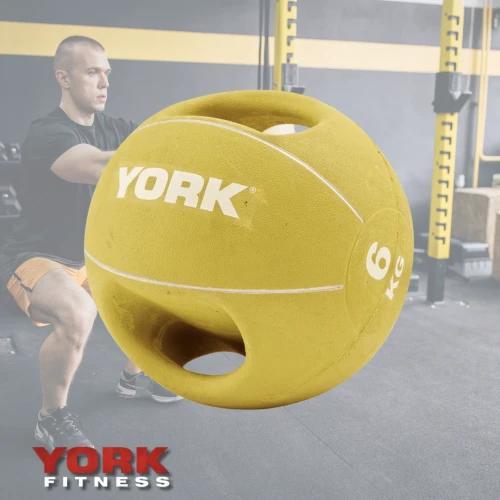 Переваги медичного м'яча York Fitness