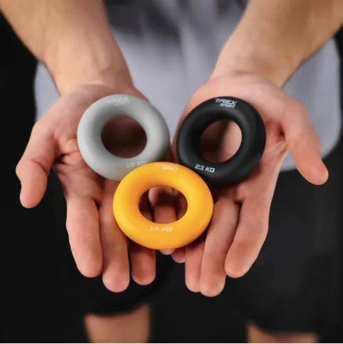 У набір входять 3 овальні еспандери з різними рівнями опору