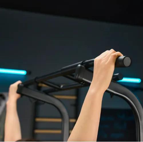 Універсальний турнік з трьома варіантами хвату