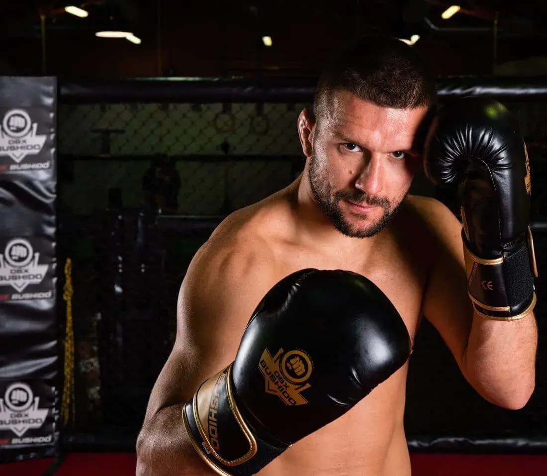 Mateusz Gamrot rękawice