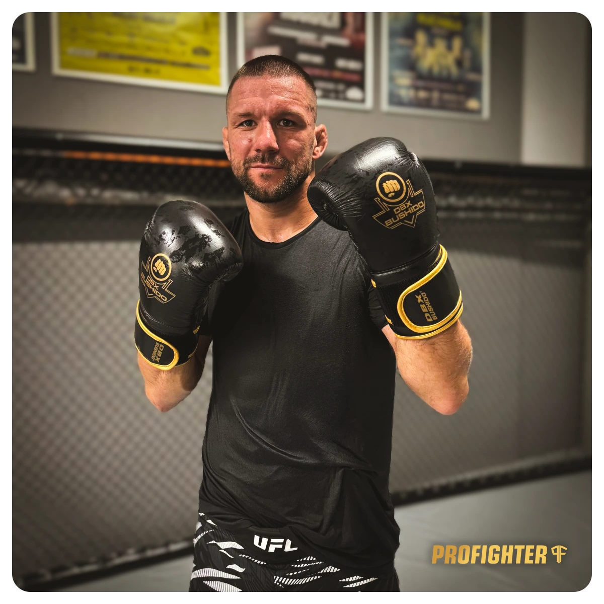 mateusz gamrot rękawice profighter gold bordeaux