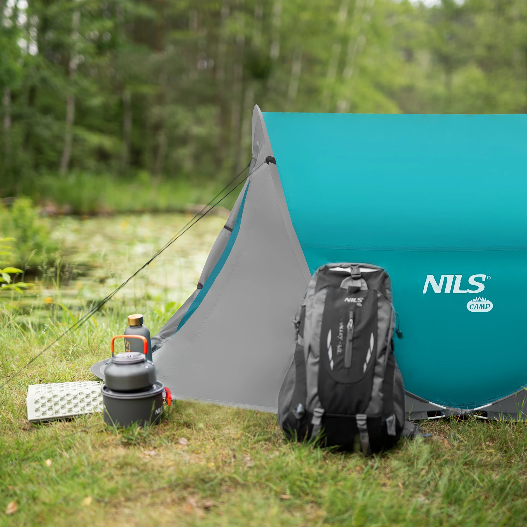 Двомісний саморозкладний намет Nils Camp NC3743