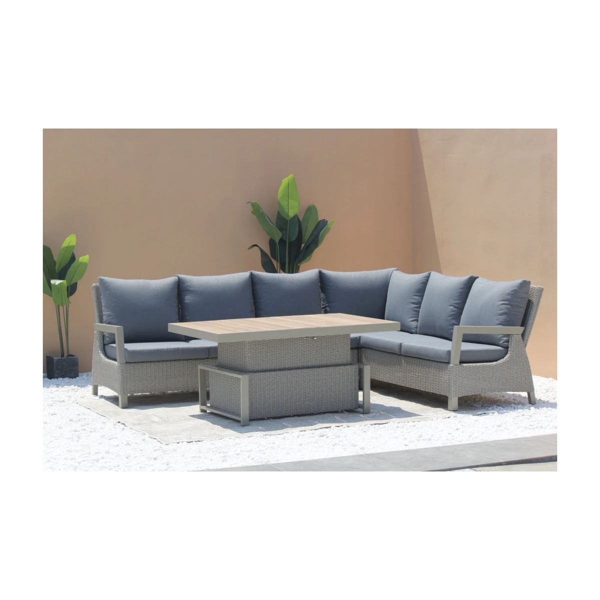 Ramiz Techorattan Grey